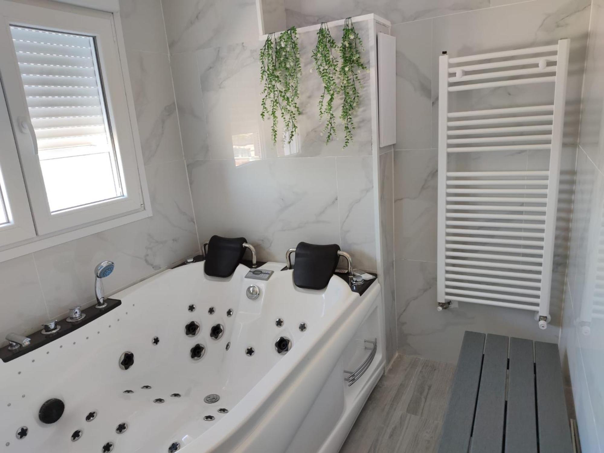 Apartamento Con Jacuzzi El Rincon De Las Delicias Zaragoza Kültér fotó